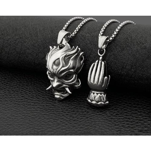 Hip Hop Praying Hands Hands Together Pendant Titanium Steel Necklace Retro Punk Mask Pendant Jewelry