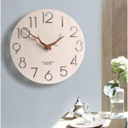 Modern minimalist wall clock living room home wall clock fashion atmosphere mute Nordic clock personality creative wooden clock