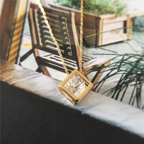 Classic Gold Color Plating CZ Zircon Inside Cubic Pendant Necklace For Women Elegant Gorgeous Jewelry Casual Office Accessory