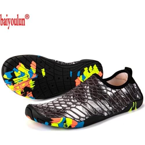 2021 Water Sport Shoes Outdoor Barefoot Aqua Shoes For Beach Swimming Quick Drying Wading Shoe Soft Yoga Gym Footwear Women