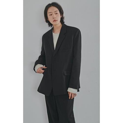 Casual suit coat mens 2021 spring new Korean fashion loose and handsome small suit black top fashion