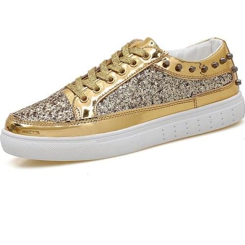 2019 Designer Men Shoes Leather Casual Sneakers Brand Glitter Rivet Chaussure Homme Platform Shoes Loafers Zapatos Hombre