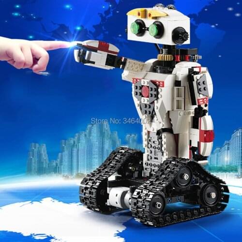 710pcs DIY RC Robot Building Blocks 2-in-1 Transform Lithium battery 3pcs Motor Bullet Compatible Major Brands Gift for kids
