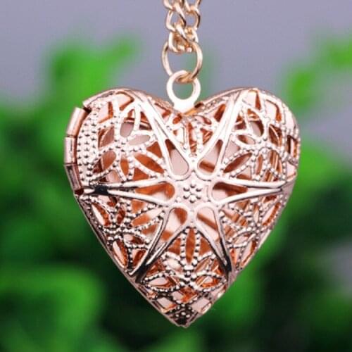 Heart Shaped Hollow Jewelry Gold And Silver Can Be Open Photo Locket Exquisite Necklaces Jewelry