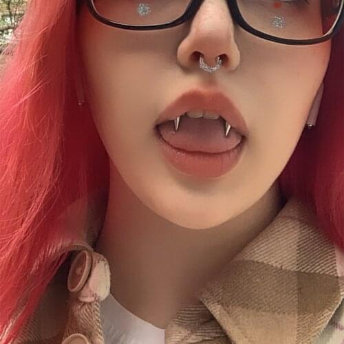 1PCs Dracula Nail Surgical Steel Smiley Piercing Jewelry Septum Piercing Body Decor Vampire Fangs Zombie Teeth Punk Body Jewelry