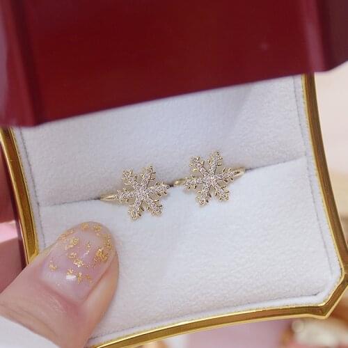 Cute Exquisite Micro Inlaid CZ Snowflake Earring for Women High Quality Minimalist Ear Bone Clip Earrings Daily Accessories Gift