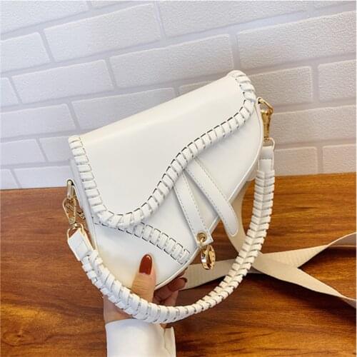 2021 New Fashion Saddle Women Bag One Shoulder Handle Trend Casual Hasp Zipper PU Material Polyester Inside Lock Ornament Bag