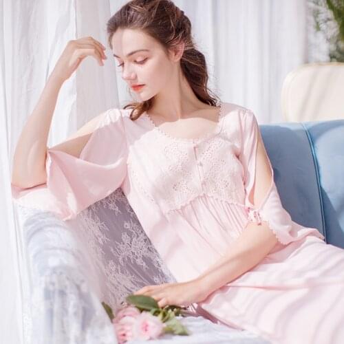 Free Shipping 2017 New Autumn Princess Style Womens Vintage Long Nightgown White and Pink Sleepwear Cotton Lace Pijamas