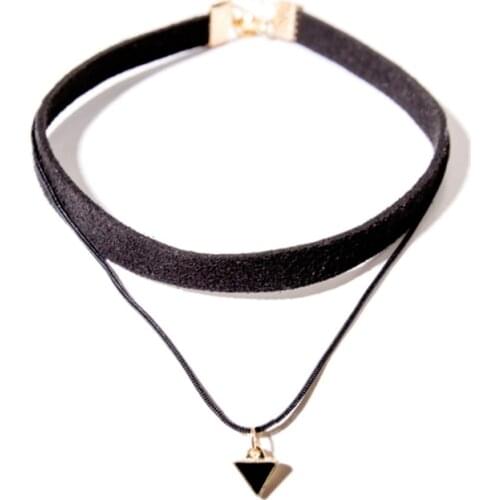 Black Triangle Pendant Choker Adjustable Short Clavicle Choker Charm Necklace Choker Clavicle Chain Necklace Faux Leather Choker