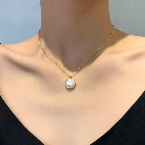VSnow Vintage Baroque Freshwater Pearl Necklace for Women Femme Gold Beaded Thin Chain Round Irregular Pendant Chokers Necklaces