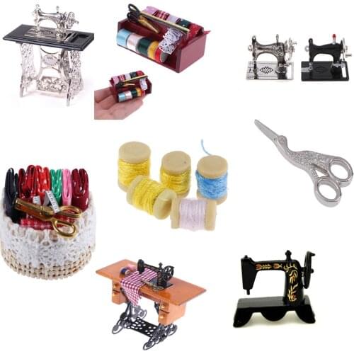 1Set Hot 1:12 Mini Sewing Machine Simulation Home Furniture for Girl Doll House Decoration Dollhouse Miniature Accessories