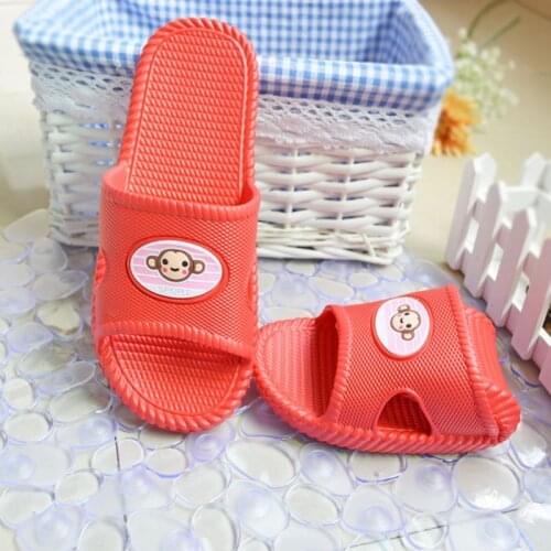 Summer home slippers female home Korean version of the indoor non-slip thick soft bottom couple bathroom slippers wholesale
