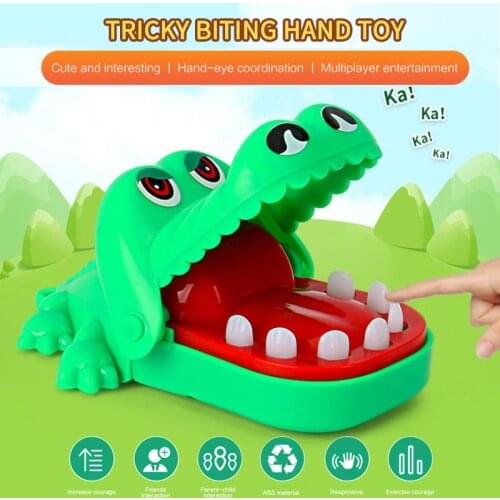 Mini Crocodile Biting Finger Keychain Parent-child Interactive Educational Toy Childrens Decompression Toy Random Color