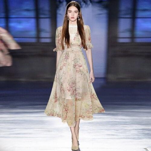 Runway Lace Stitching Stand Collar Short Sleeve Pleated Waist Elegant Chiffon Print Dress 20071MZ01