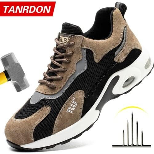 2021New men Steel Toe Work Safety Shoes Lightweight Breathable Reflective Casual Sneaker Prevent piercing Women Protective boots