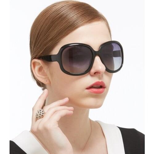 Vintage Classic Retro Fashion Big Style Womens Sunglasses Shades Gilrls Eyewear Brand Designer Ladies Oversized Eyeglasses UV400