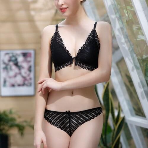 Sexy Front Button Women Underwear Matching Panties Set Breathable Triangle Cup Underwire Light Padded No Rims Lingerie Set