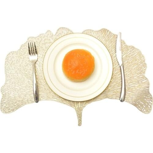 PVC Hollow Insulation Coaster Pads Table Bowl Mats Home Decor Heat Resistant Leaves Shape Placemat For Dining Table 44 x 30cm