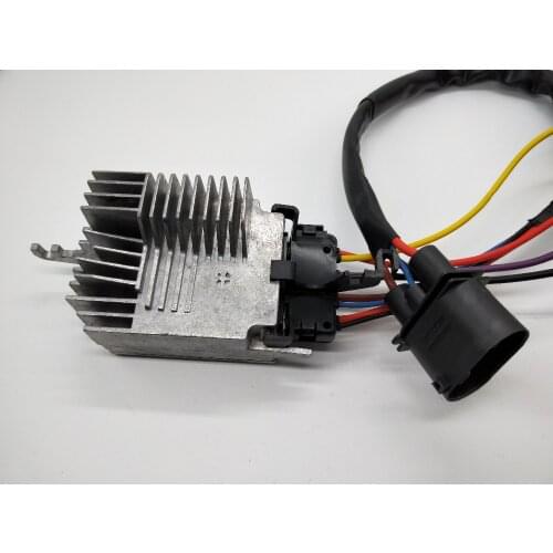 SMD Radiato Cooling Fan Control module For Audi A6 C6 Skoda Octavia 2.0 TDI/TFSI 4F0959501E 4F0959501G 4F0959501A 4F0959501C