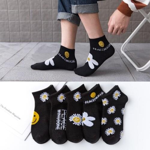 Trend Long Socks Korean Style Women kawaii Daisy Socks Black Short Boat Socks Cotton Ankle Socks Peace Letter Socks Skateboard