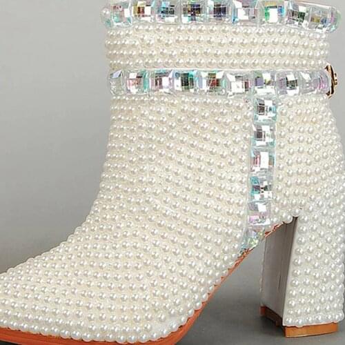Beautiful Wedding Bride White Shoes Crystal Wedding Boots Chunky Heel Nightclub Party Womens Pumps Winter Bridal Wedding Shoes