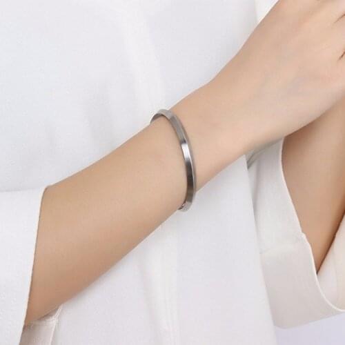 Unique Women Silver Color/Gold/Black Color Cuff Bangle Stainless Steel Bracelet Women Charming Bangle Jewelry Diameter 57mm