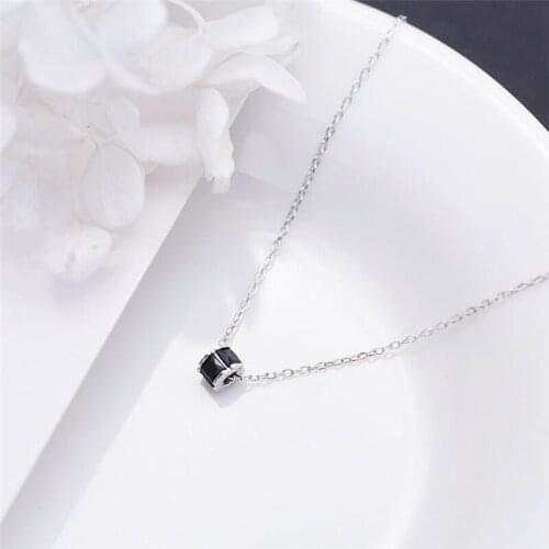 Cylindrical Black Mini Pendant Round Bean Clavicle Chain Simple 925 Sterling Silver Temperament Female Necklace SNE100