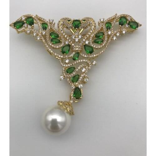 NEW Austria Zircon Inlay Lovebirds 14MM White shell Pearl Brooch Scarf Clips Breastpin