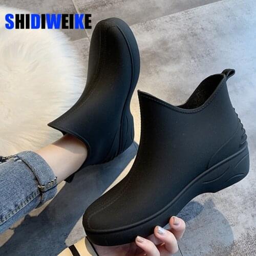 Japan Fashion Woman Ankle Rain Boots Rubber Boot Non-slip Water Shoes Housewives Mark Shopping Platform Shoes Galoshes For Adult