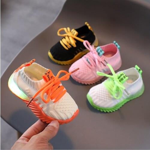 New Childrens Light Shoes Baby LED Light Sneakers Kids Flying Woven Sneakers Boys Girls Fashion Socks Shoes Kids Light Up Shoes