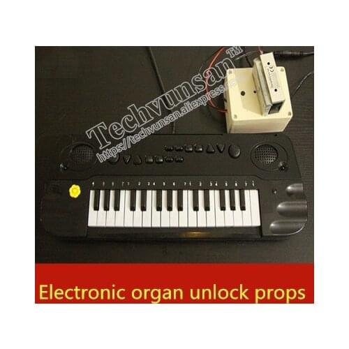 Takagism adventure game real life secret room escape room props Mysterious electronic organ Play the piano Music