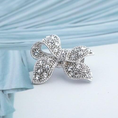 Women Fashion Accessories Elegant Rhinestone Silver Plated Brooches Collar Pins Wedding Bridal Pin Brooches Decoration Wholesale
