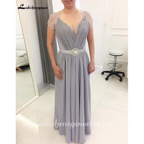 Plus Size Chiffon Mother of the Bride Dresses V Neckline With short Sleeves Wedding Guest Gowns Wedding Party Dresses