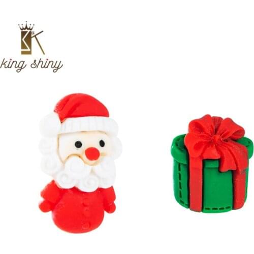 King Shiny Stud Earrings