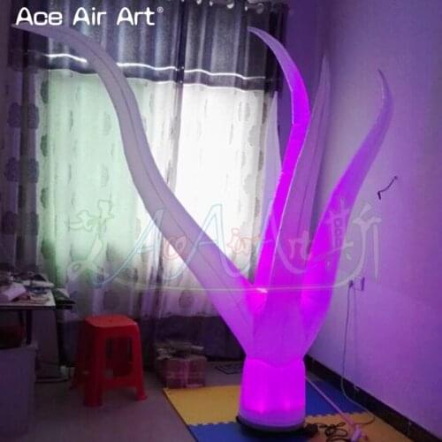 Cheap 2.5m H inflatable LED tree sale for party ,exhibition decoration