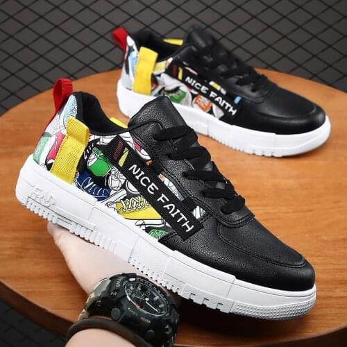 2020 Hot Sale Mens Cloth Shoes Korean Version Fashion Breathable Sports Casual Student Canvas Shoes Ins Board Shoe Mens Shoes