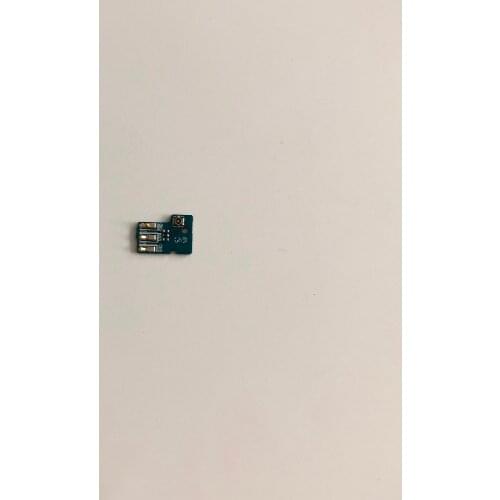 Used GSM/ WCDMA Signal Small Board For LEAGOO Shark 5000 MTK6580A Quad Core 5.5inch 1280x720 HD Smartphone