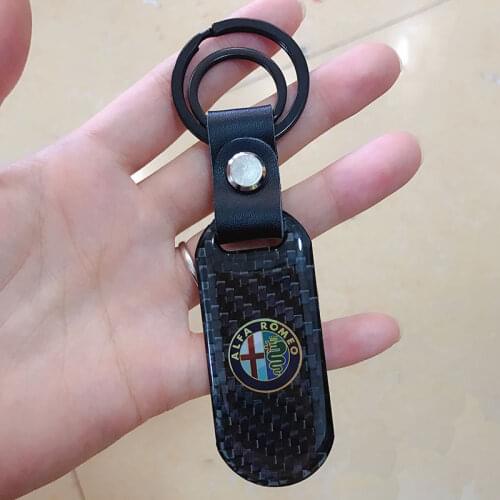 Auto KeyRing For alfa romeo Carbon fibre KeyChain Badge Key Ring Emblem Key Holder Chain