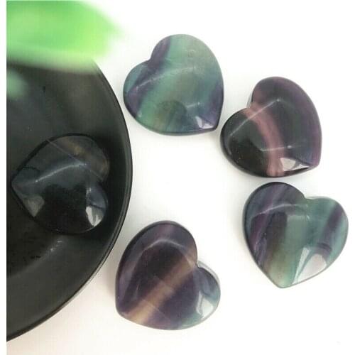 Beautiful Color Natural Colorful Fluorite Quartz Crystal Heart Shaped Healing Stones Decoration Natural Stones and Crystals