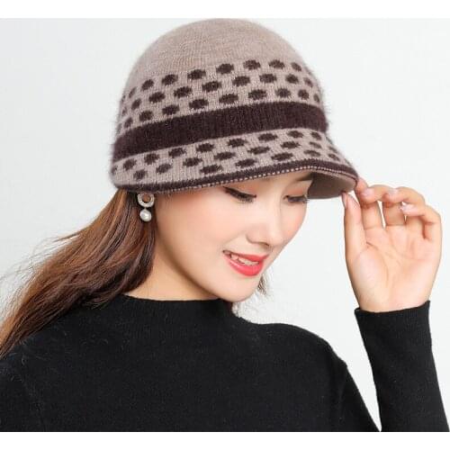 Winter Middle Aged Women Outdoor Sport Windproof Warmer Bonnet Hat Skullies Beanies Dot Stretch Rabbit Fur Knit Warm Cap W4