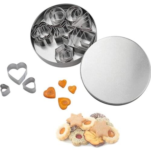 Cookie Cutters Moulds Mini Cookie Cutter Set 24Pcs Fondant Biscuit Pastry Cutter Mold DIY Cake Cookies Decorating Baking Tools