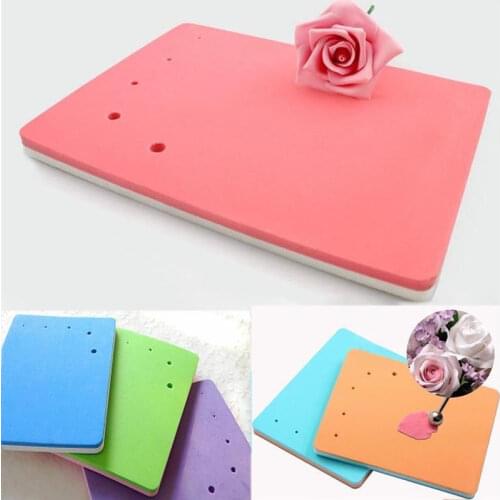 Sponge Cake Foam Pad Flower Modelling Gum Paste Fondant Cake Mat Baking for Sugarcraft Decoration Random Color