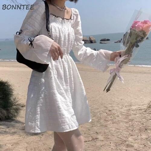 Long Sleeve Dress White Bow Holiday Square Collar Spring 2021 Sweet Elegant Lovely Girls Retro French High Waist Knee-Length Ins