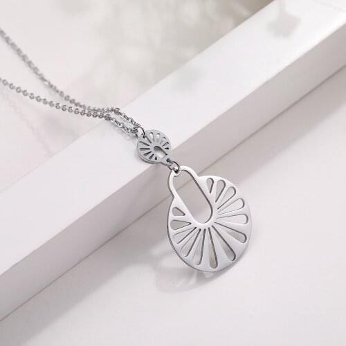 Skyrim Fashion Silver Color Hollow Statement Necklace Stainless Steel Choker Pendant Necklaces Women Jewelry Gift