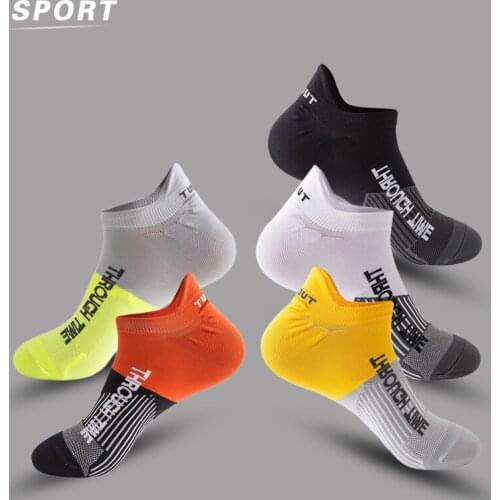2021 Hot Sale Compression Sports Running Socks Men Ankle Socks Thin Men Summer Outdoor Climbing basketball Short Socks Cotto Men
