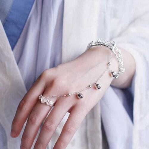 New Punk Cool Hip Pop Rings Multi-layer Adjustable Chain Four Open Finger Rings Alloy Women Rotate Rings for Women Party Gift