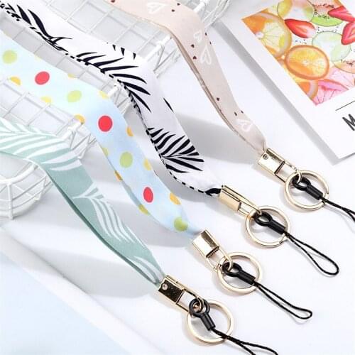 30pcs Fashion Leaf Spot Silk Neck Lanyards for Mobile Phones Charm Phone Straps Lanyard for Keys ID Card Holder DIY Hang Rope