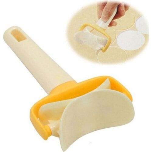 Plastic Round Dough Roulette Cutter Dough Şekilledirici party material