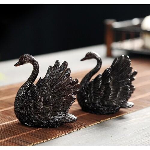 1 Pair Romantic Female Male Swan Resin Color Changing Tea Pet Tea Accessories Household Home Decoration Accessories