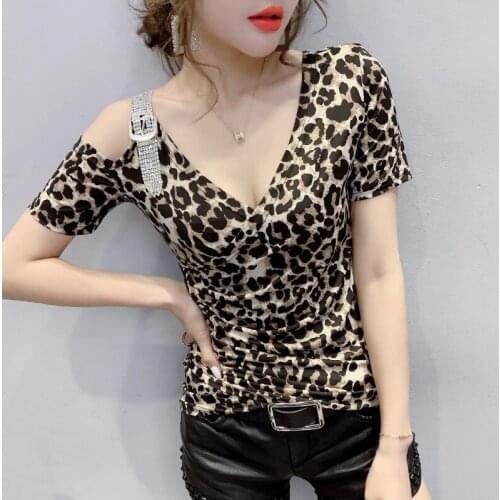 2020 Women Leopard print T-shirt Sexy Off shoulder V-Neck Short sleeve T shirt Loose Plus Size Tees Tops Female Summer Tshirt